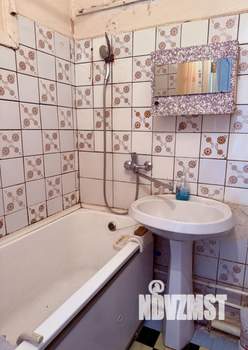 2-к квартира, вторичка, 44м2, 3/5 этаж