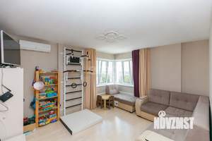3-к квартира, вторичка, 62м2, 14/18 этаж