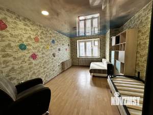 3-к квартира, вторичка, 104м2, 1/11 этаж