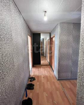 2-к квартира, вторичка, 46м2, 1/5 этаж