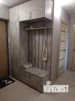 3-к квартира, вторичка, 52м2, 9/18 этаж
