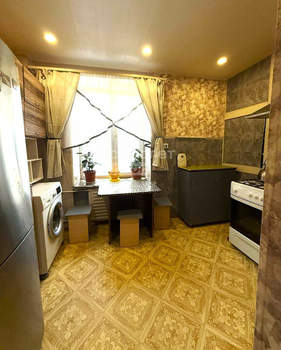 3-к квартира, вторичка, 81м2, 2/4 этаж