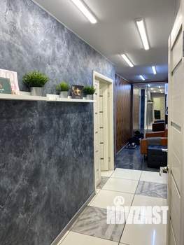 4-к квартира, вторичка, 80м2, 1/18 этаж