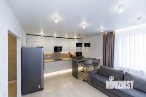 3-к квартира, вторичка, 100м2, 14/17 этаж