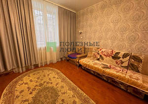 3-к квартира, вторичка, 61м2, 1/2 этаж