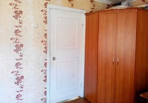 3-к квартира, вторичка, 42м2, 1/4 этаж