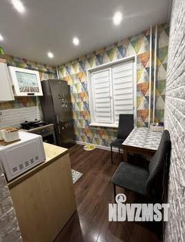 3-к квартира, вторичка, 56м2, 1/9 этаж