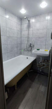 4-к квартира, вторичка, 68м2, 9/9 этаж