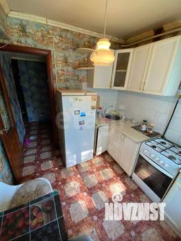 2-к квартира, вторичка, 42м2, 1/5 этаж