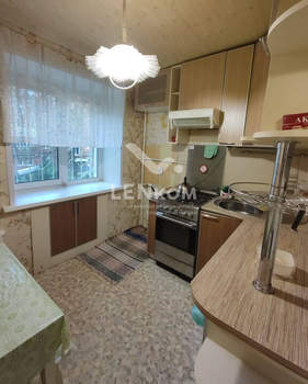 2-к квартира, вторичка, 44м2, 2/5 этаж