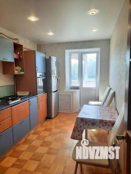3-к квартира, вторичка, 60м2, 2/10 этаж