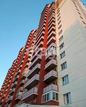 2-к квартира, вторичка, 64м2, 2/18 этаж