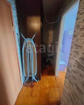 2-к квартира, вторичка, 44м2, 5/5 этаж