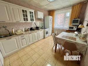 3-к квартира, вторичка, 65м2, 1/10 этаж