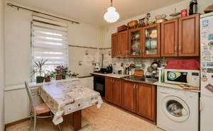 4-к квартира, вторичка, 69м2, 1/9 этаж