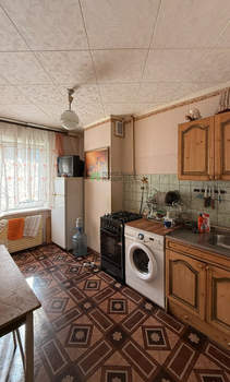 2-к квартира, вторичка, 50м2, 1/10 этаж