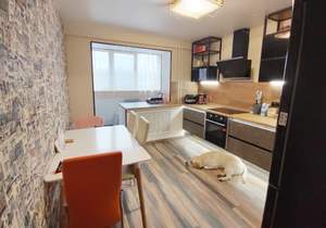 4-к квартира, вторичка, 93м2, 1/17 этаж