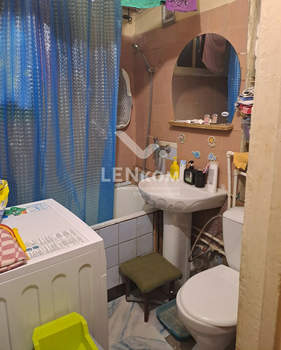 2-к квартира, вторичка, 42м2, 4/5 этаж