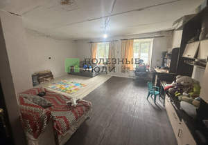 2-к квартира, вторичка, 64м2, 1/1 этаж