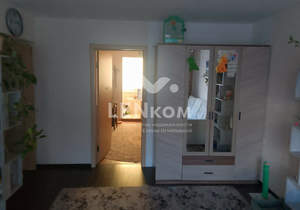 3-к квартира, вторичка, 54м2, 1/9 этаж