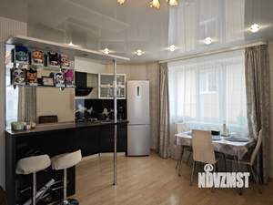 4-к квартира, вторичка, 74м2, 3/3 этаж