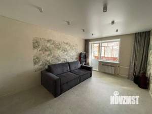 3-к квартира, вторичка, 60м2, 1/5 этаж