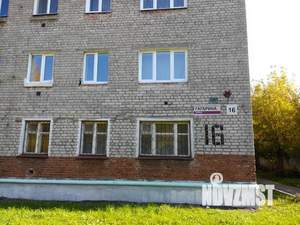 3-к квартира, вторичка, 42м2, 1/4 этаж