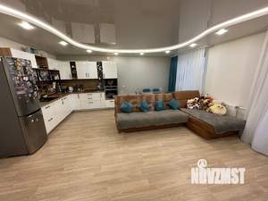 4-к квартира, вторичка, 101м2, 11/17 этаж