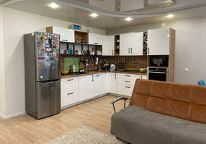 3-к квартира, вторичка, 101м2, 11/15 этаж