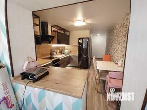 4-к квартира, вторичка, 93м2, 1/17 этаж