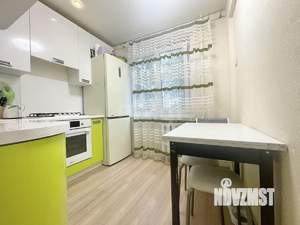 3-к квартира, вторичка, 58м2, 2/5 этаж