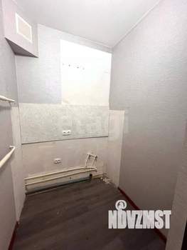 Студия квартира, вторичка, 33м2, 1/10 этаж