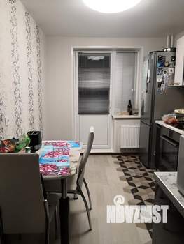 2-к квартира, вторичка, 52м2, 4/17 этаж