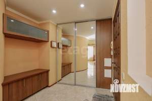 4-к квартира, вторичка, 127м2, 7/10 этаж