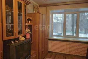 3-к квартира, вторичка, 62м2, 1/5 этаж