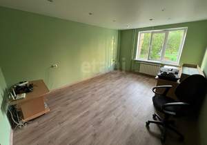 4-к квартира, вторичка, 80м2, 1/9 этаж