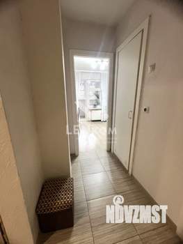 2-к квартира, вторичка, 45м2, 1/10 этаж