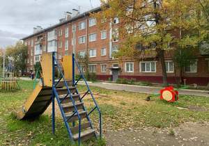 2-к квартира, вторичка, 49м2, 1/4 этаж