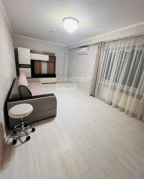 2-к квартира, вторичка, 65м2, 4/14 этаж