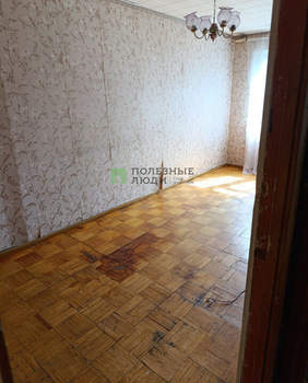 4-к квартира, вторичка, 76м2, 1/4 этаж