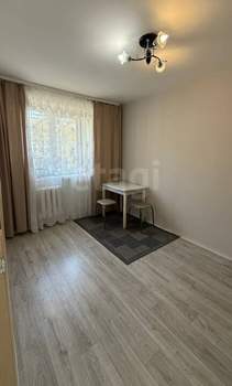 3-к квартира, вторичка, 58м2, 3/5 этаж