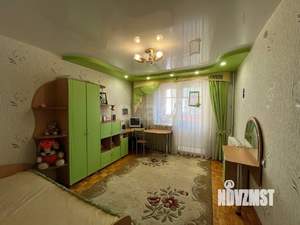 3-к квартира, вторичка, 64м2, 1/10 этаж