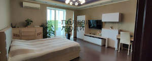 3-к квартира, вторичка, 99м2, 9/9 этаж