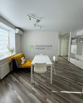 3-к квартира, вторичка, 61м2, 9/17 этаж