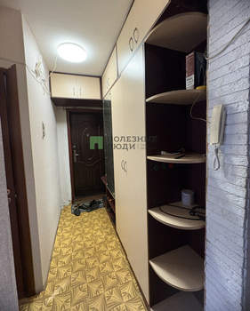 2-к квартира, вторичка, 48м2, 3/5 этаж