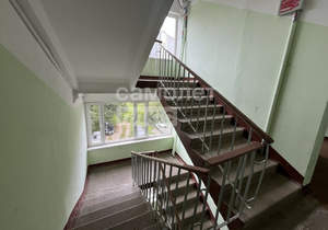 4-к квартира, вторичка, 68м2, 4/9 этаж