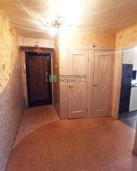 3-к квартира, вторичка, 59м2, 3/5 этаж