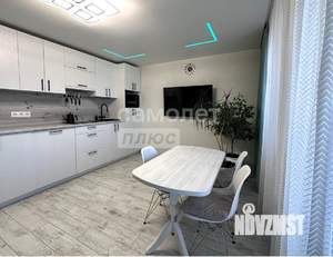 4-к квартира, вторичка, 68м2, 12/17 этаж