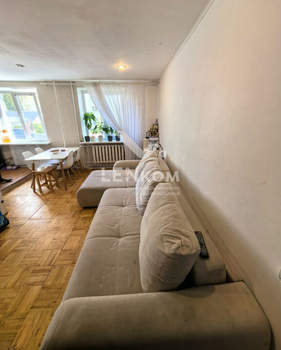 3-к квартира, вторичка, 59м2, 1/5 этаж