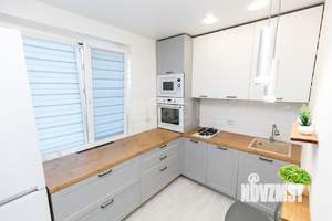 4-к квартира, вторичка, 68м2, 9/9 этаж